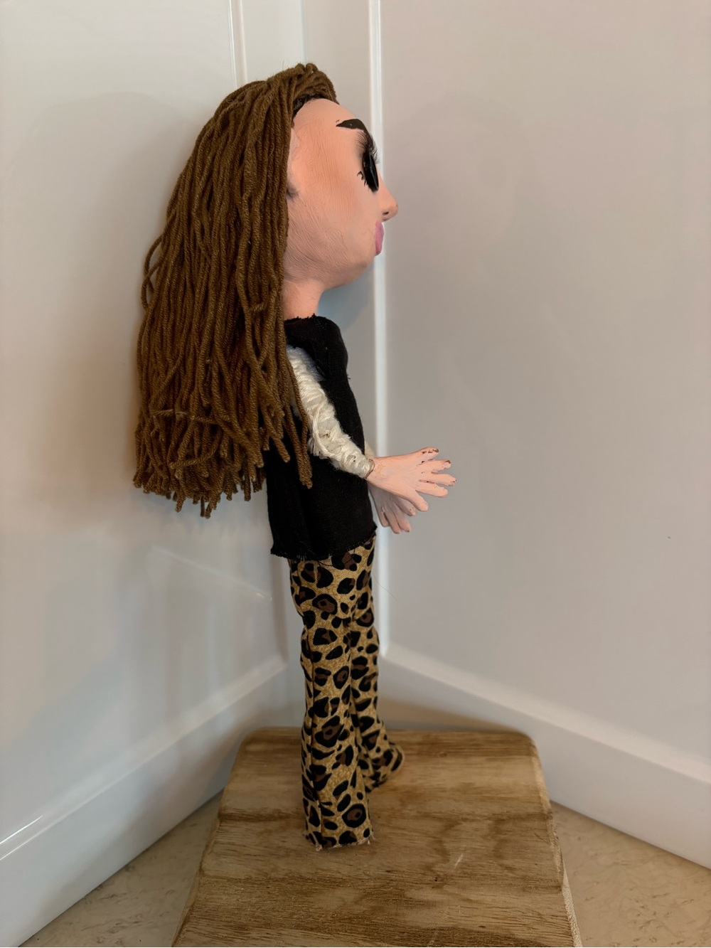 Custom Button Eyed Doll - Picture 5 of 5